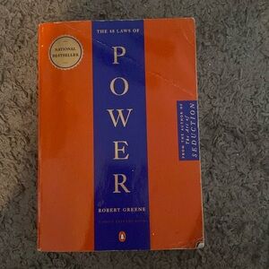 The 48 Laws of Power - Robert Greene